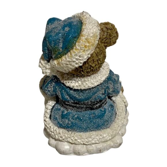 GREENBRIER INTERNATIONAL Christmas Bear Polystone Figurine Penguin - Picture 2 of 3